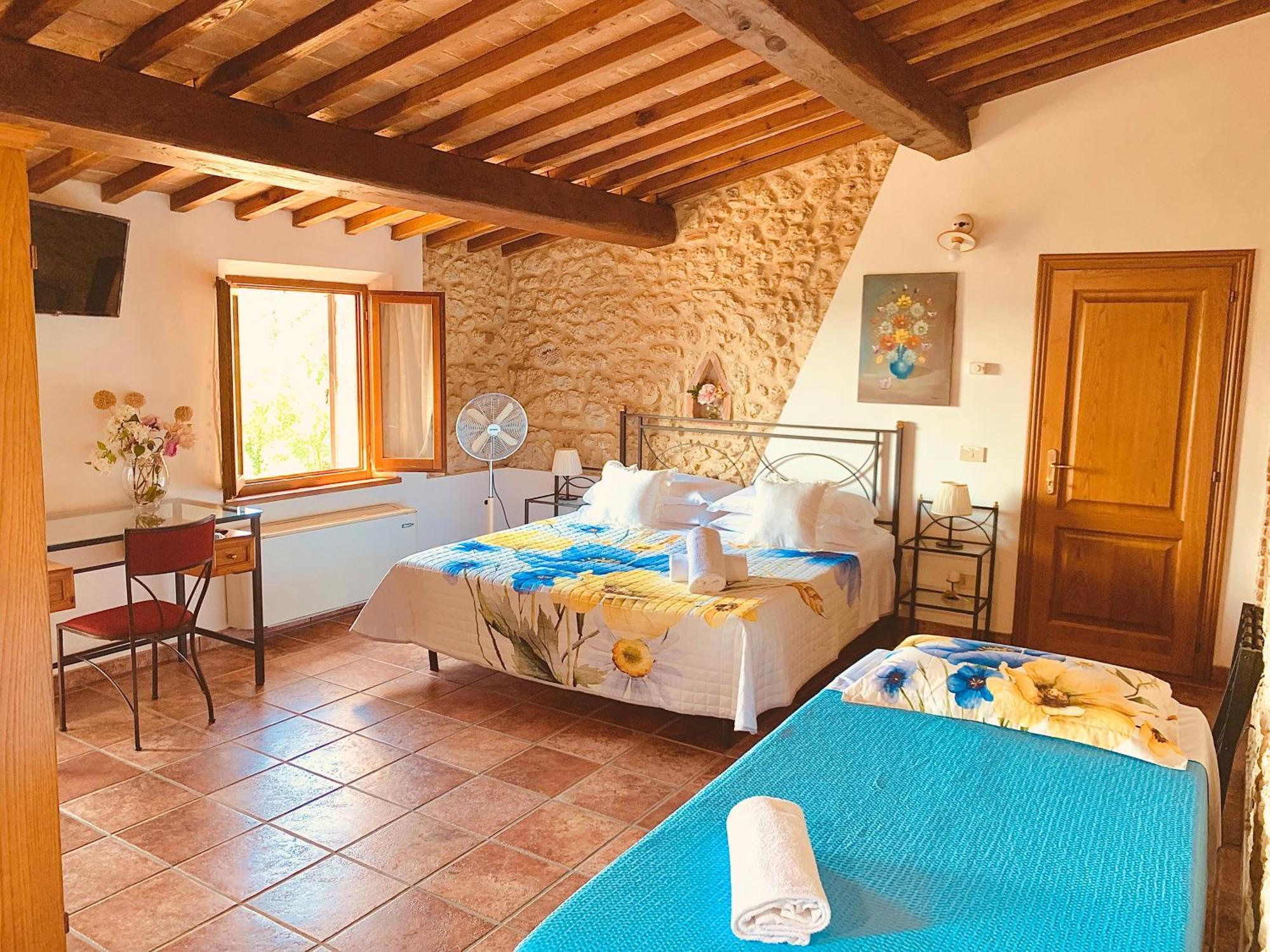Casa Vacanze Etrusco San Gimignano Esterno foto